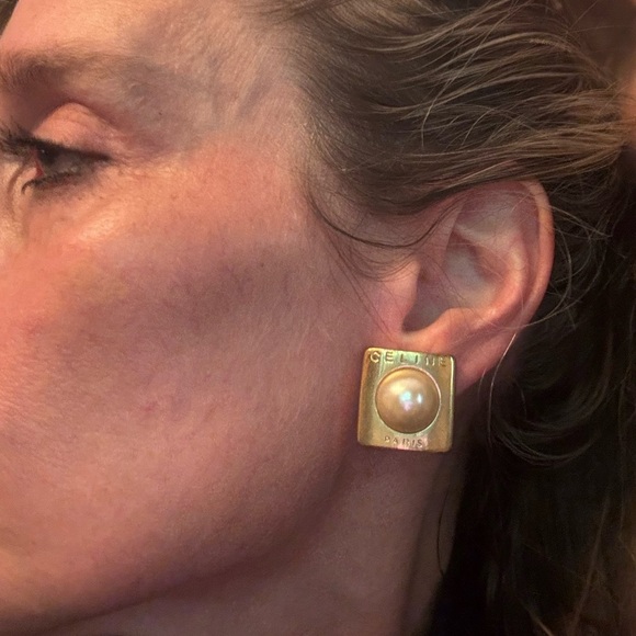 Celine Vintage Gold Tone and Pearl Earrings - Picture 6 of 6